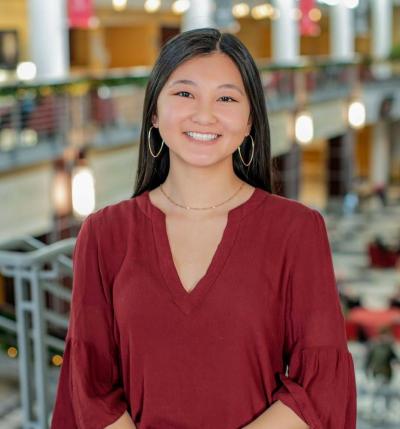 Jocelyn Hsu Headshot